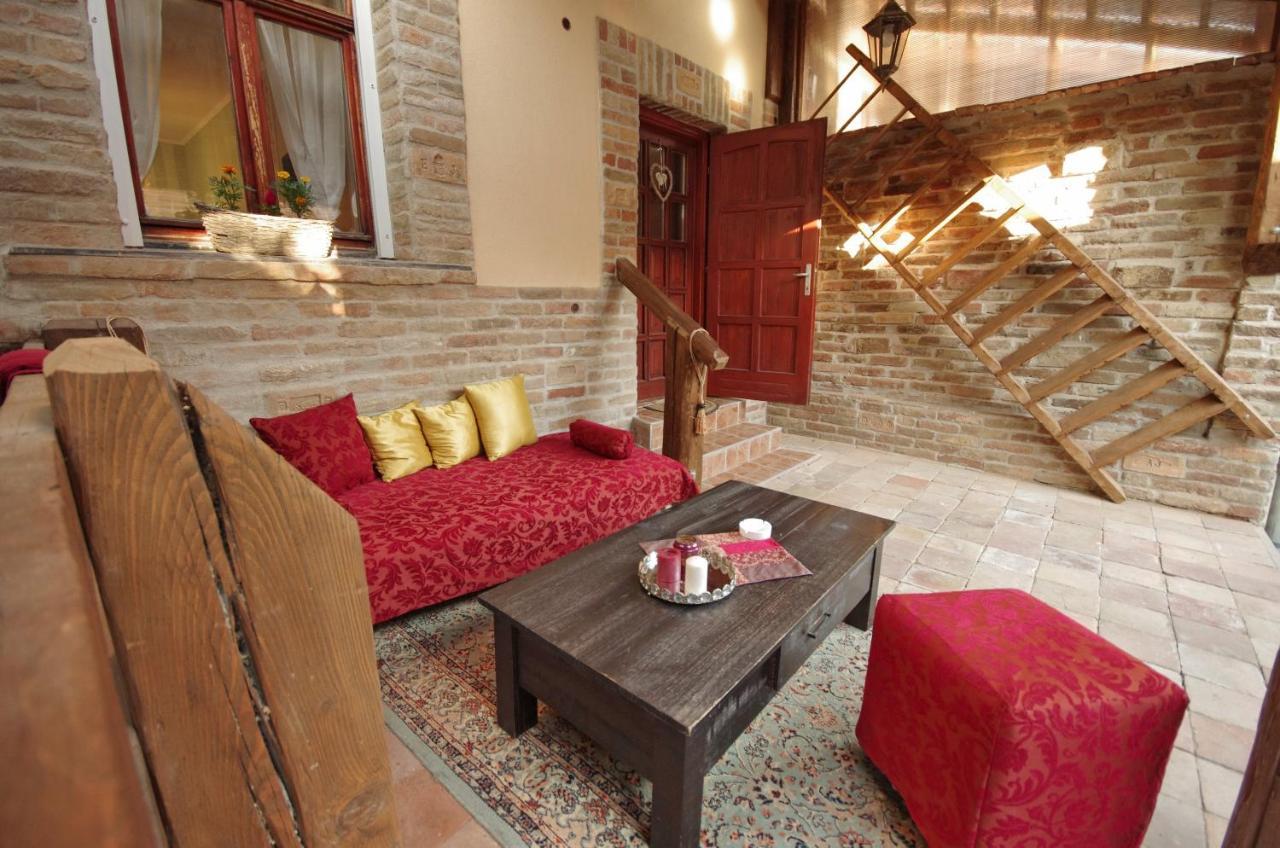 Villa Rusztika 귤러 외부 사진